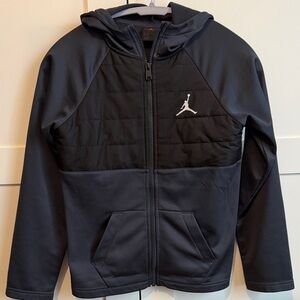 Jordan boys track jacket size M (10/12)